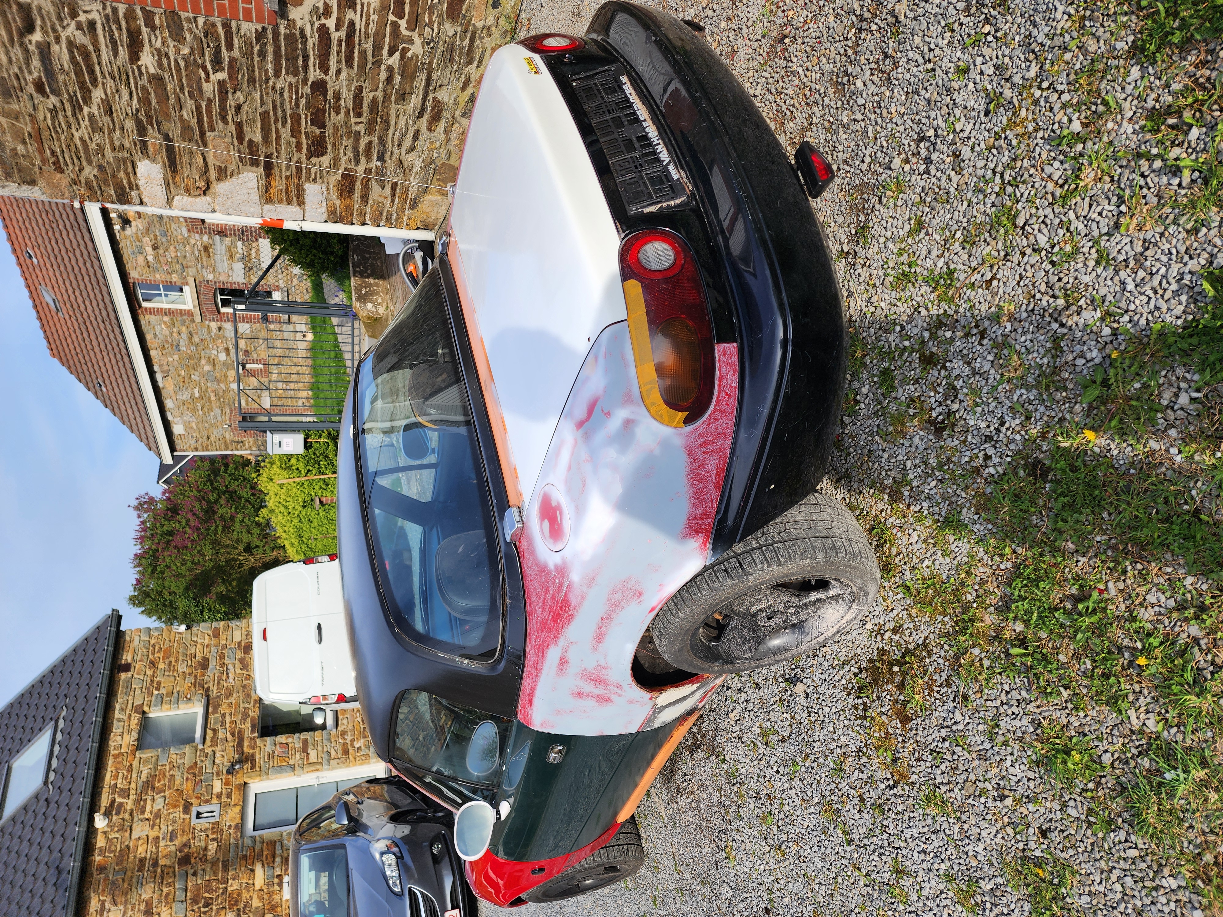 Mazda MX-5 NA violette - vue 3